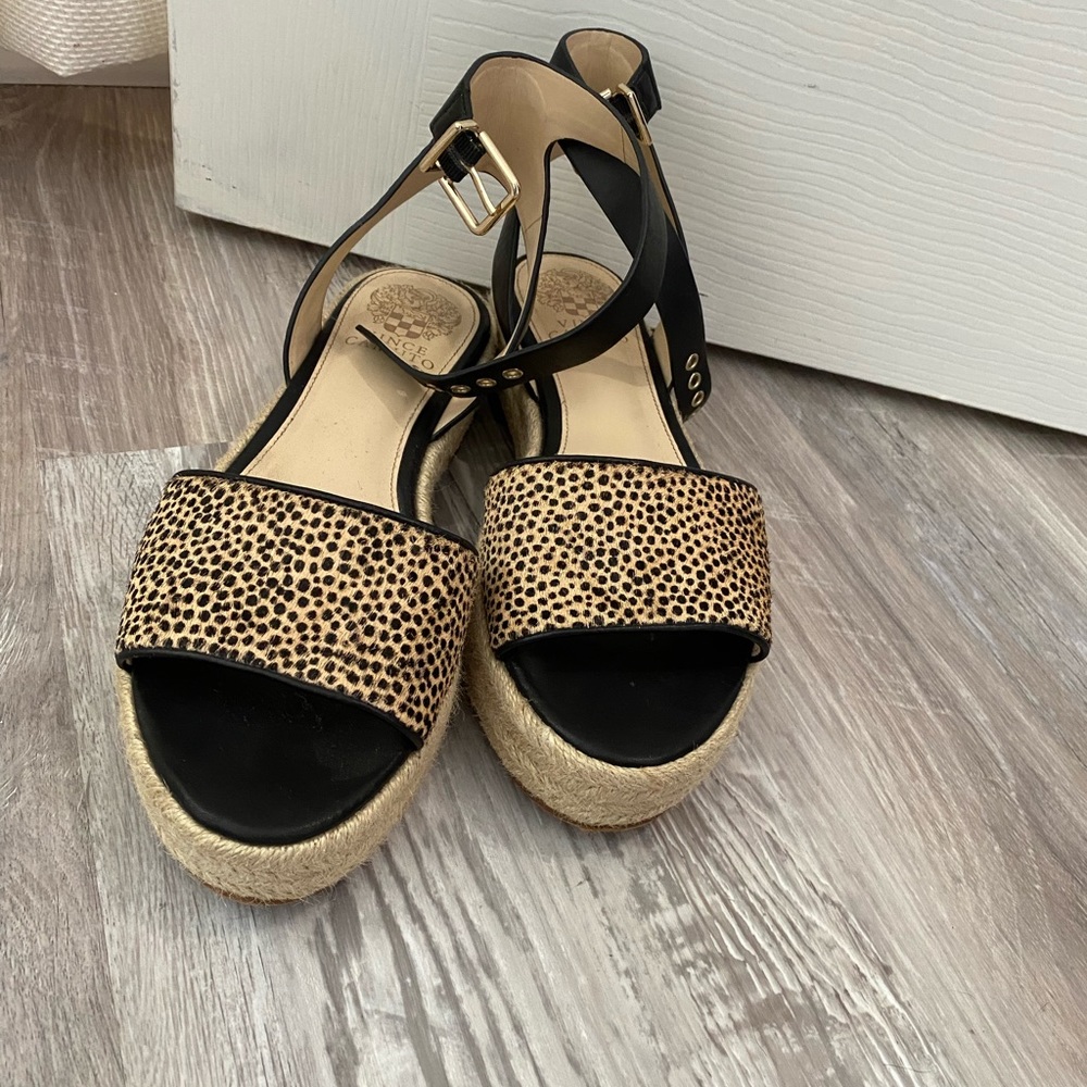 Vince Camuto Wedges